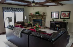 Showing Aimon dining area with kitchen connection