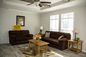 Displaying Riviera hallway with connected manufactured rooms