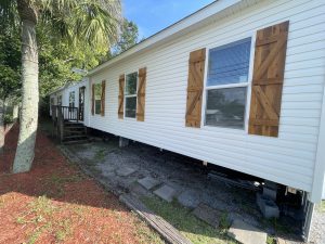 Displaying Kabco Stagecoach home with private master retreat